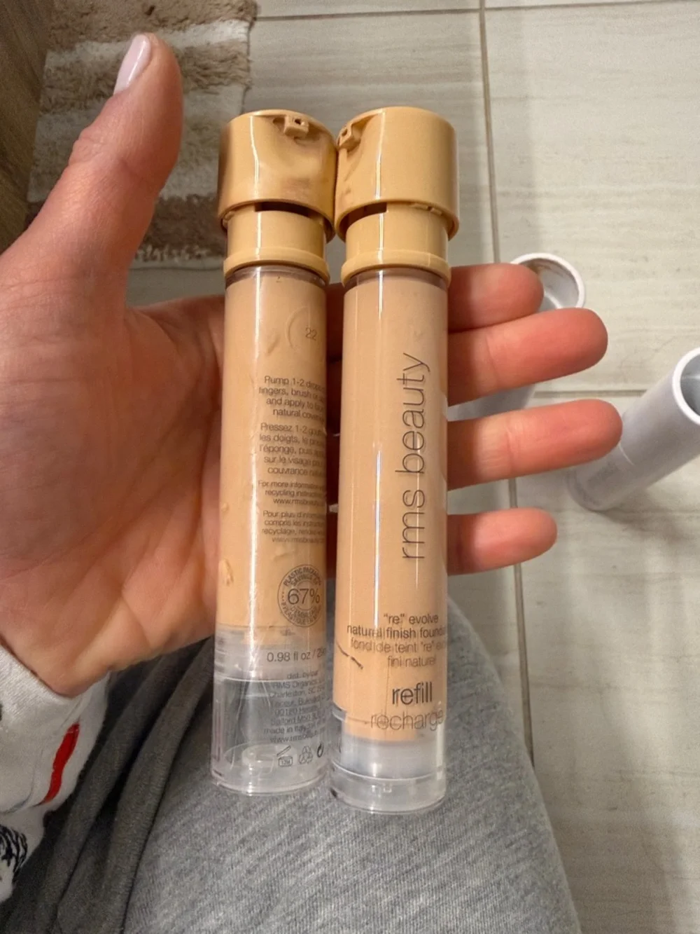2 RMS Beauty 're' Evolve Natural Finish Foundation – Shade 22